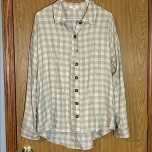 Maurice’s Plaid Beige Button-Up Shirt